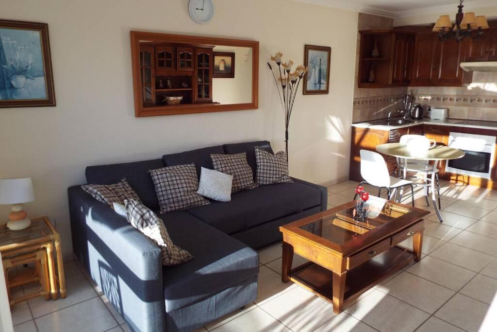 Playa Bastian A47 - Ocean View Apartment Costa Teguise Ngoại thất bức ảnh