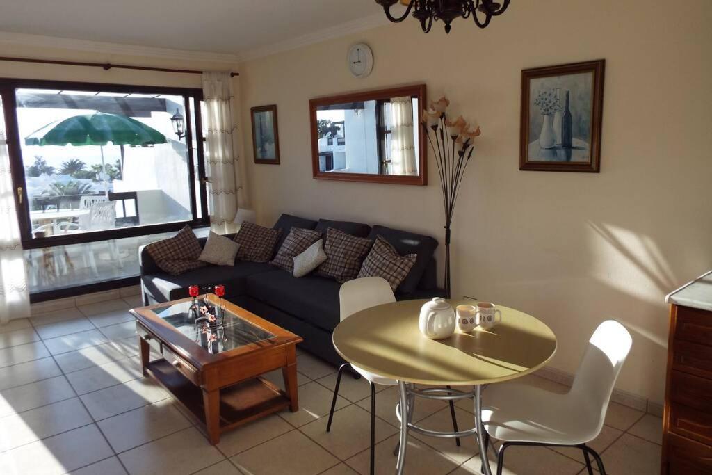 Playa Bastian A47 - Ocean View Apartment Costa Teguise Ngoại thất bức ảnh